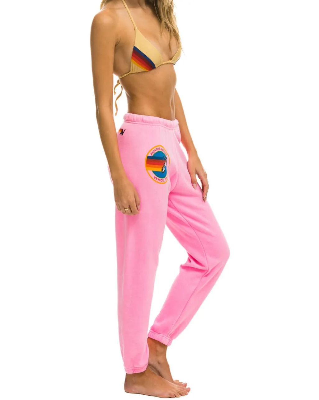 AVIATOR NATION SWEATPANTS - NEON PINK