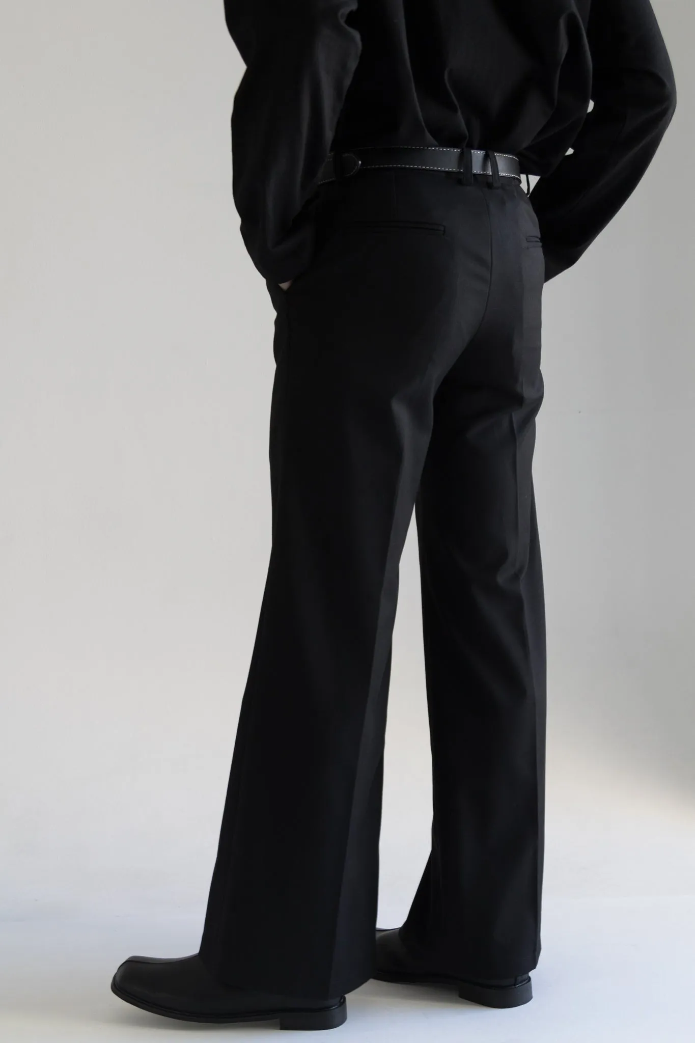boot-cut long slacks  HL1040