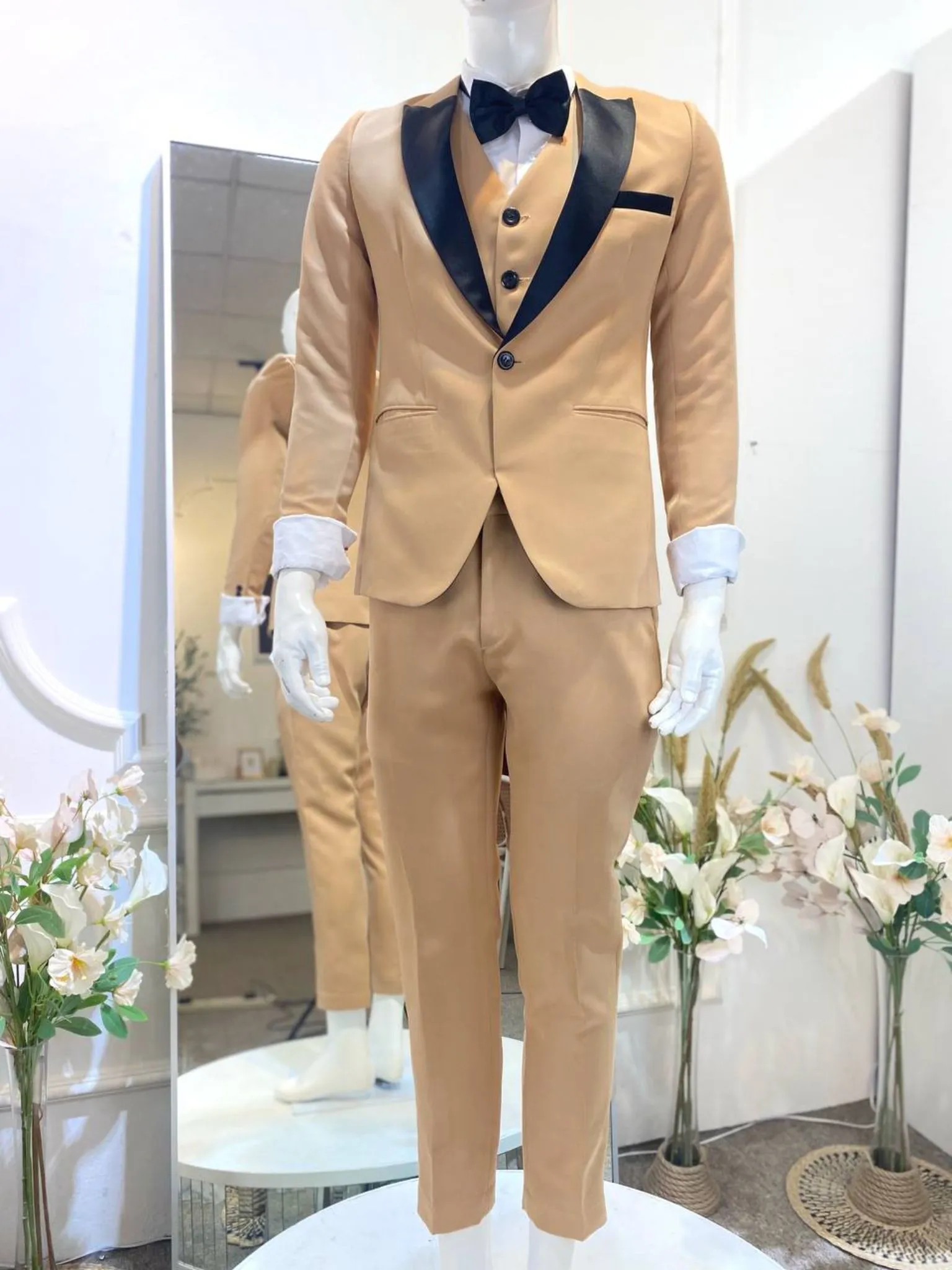 CHAMPAGNE 3 - Champagne 3-Piece Wedding Suit Brown with Black Peak lapel