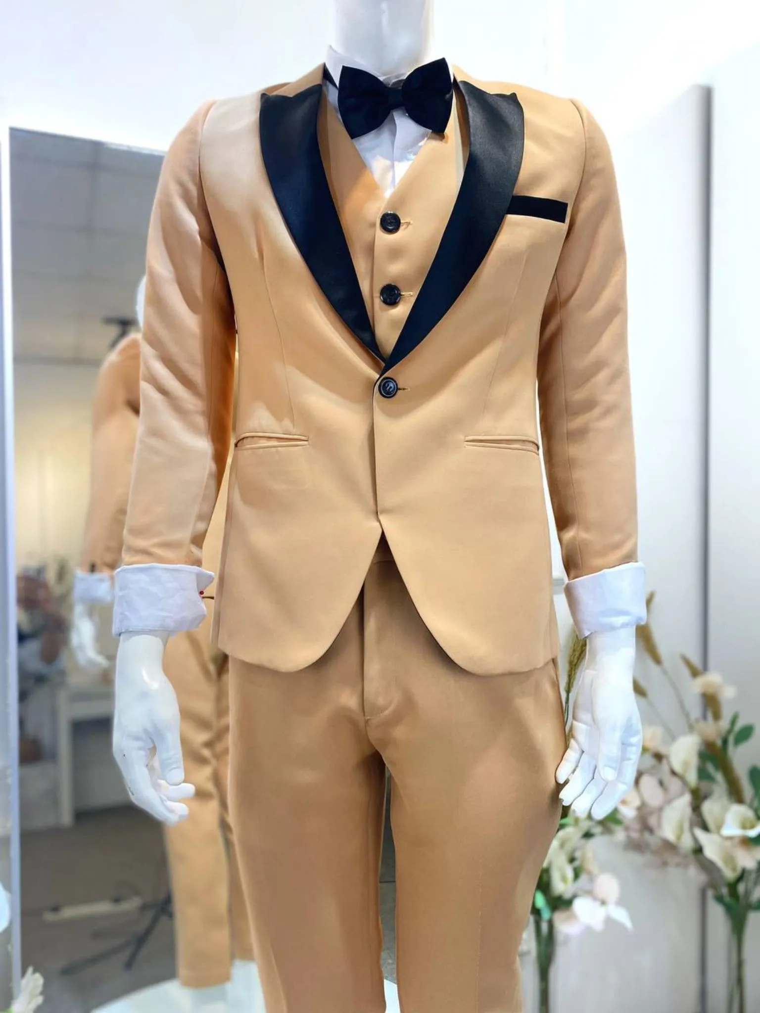 CHAMPAGNE 3 - Champagne 3-Piece Wedding Suit Brown with Black Peak lapel