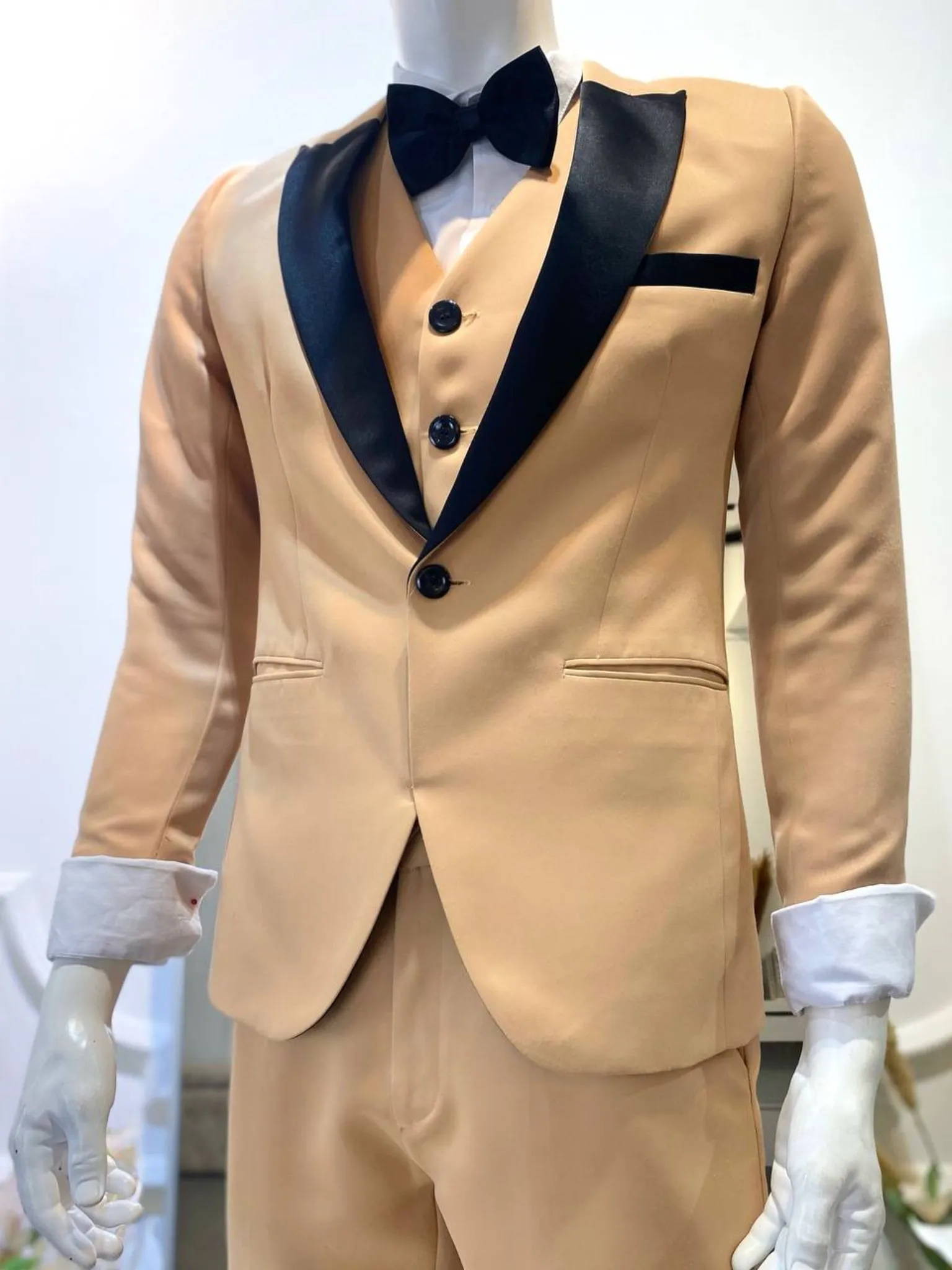 CHAMPAGNE 3 - Champagne 3-Piece Wedding Suit Brown with Black Peak lapel