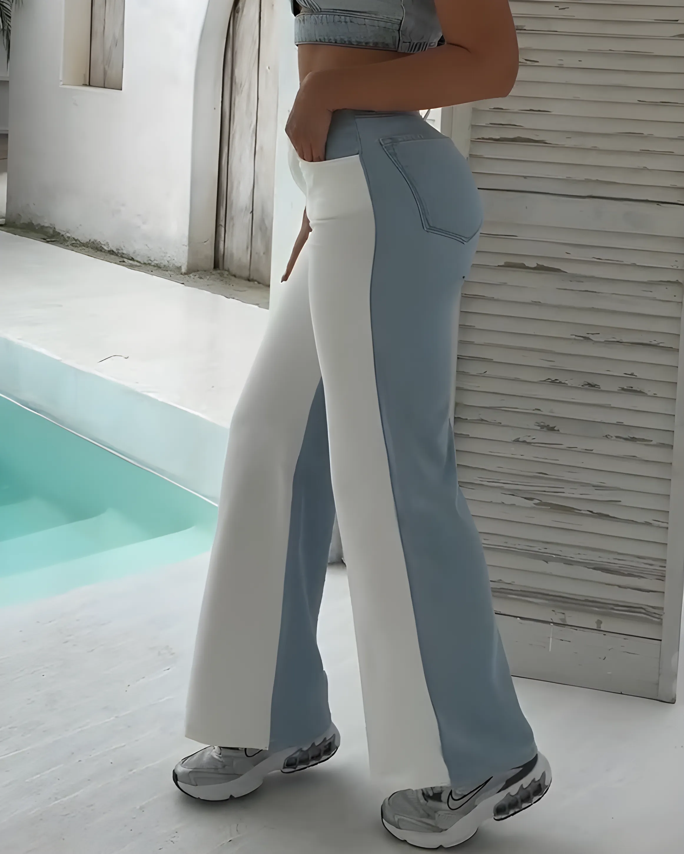 Contrast Color Panel Casual Wide-Leg Jeans