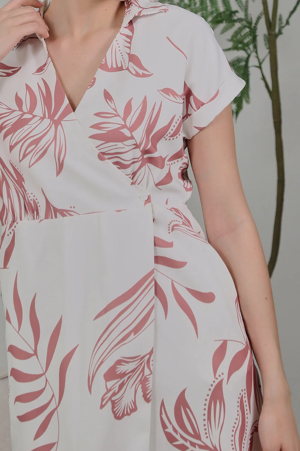 Danara Midi Dress in Rust Pink Floral Print