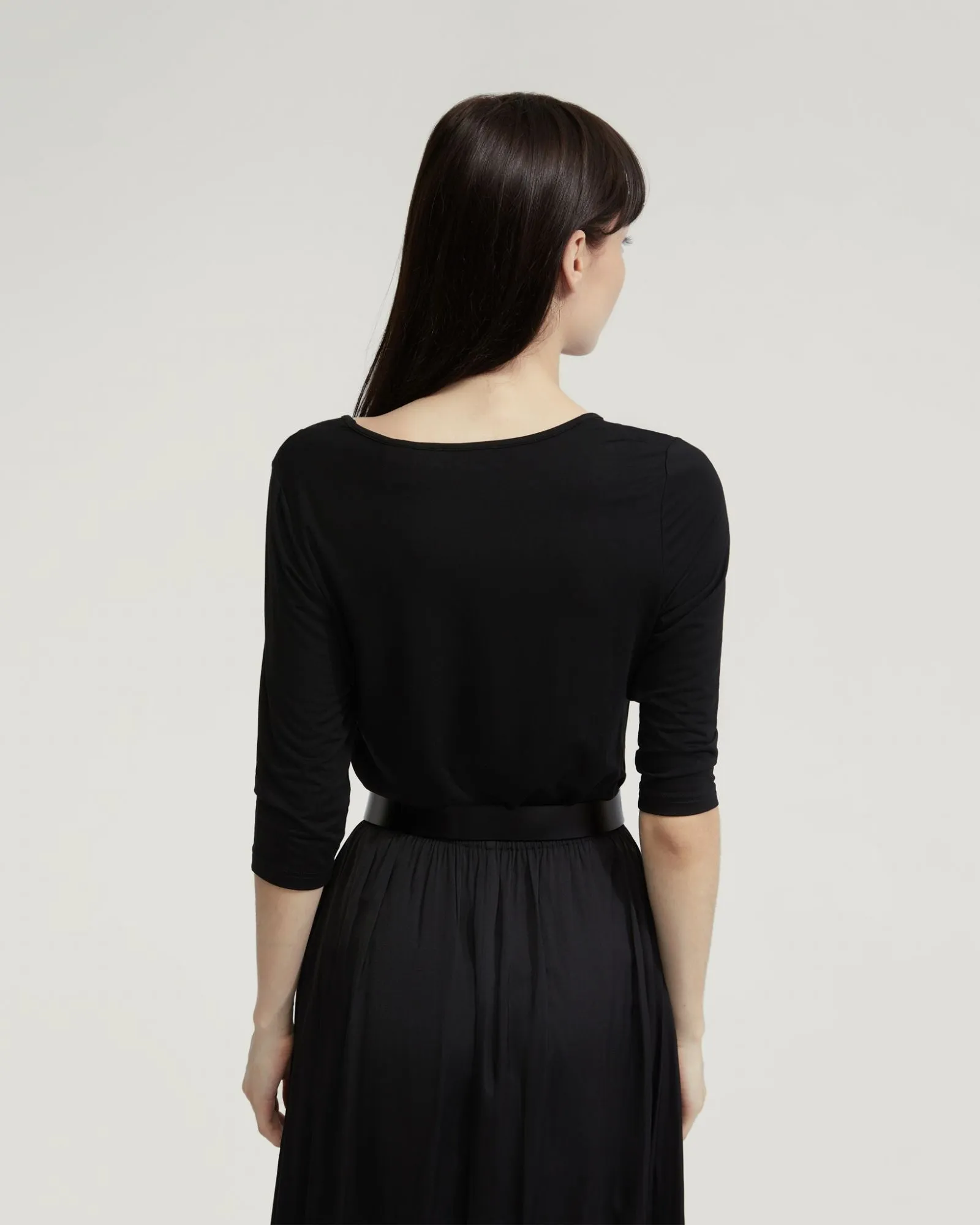 Delilah Scoop Neck Long Sleeve T-Shirt