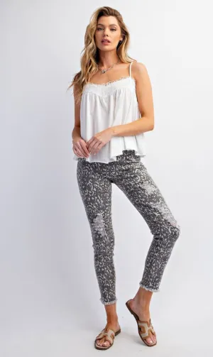 Distressed Jegging - Easel