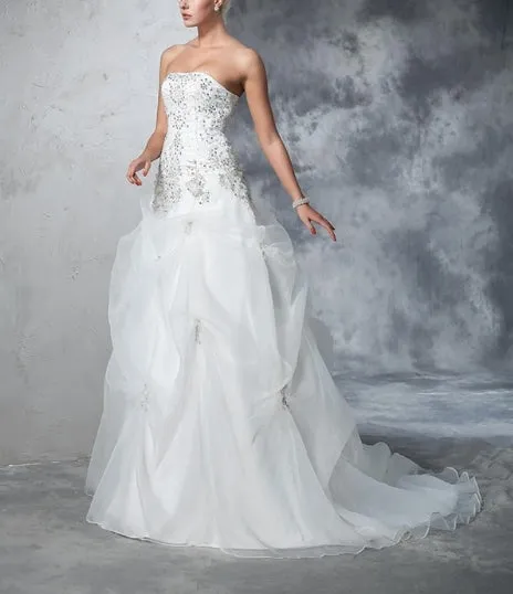 Luolandi Ball Gown Strapless Beading Sleeveless Long Organza Wedding Dresses Off Shoulder Elegant