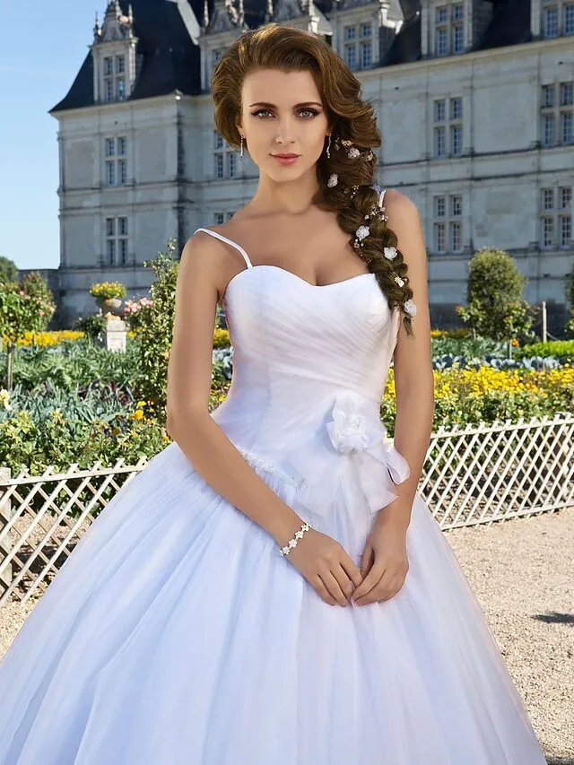 Luolandi Ball Gown Wedding Dresses Sweetheart Neckline Floor Length Tulle Sleeveless Long
