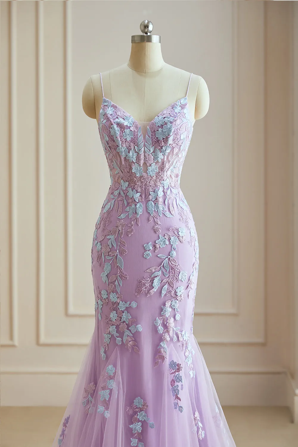 Luolandi Charming Mermaid Spaghetti Straps Lace Prom Dresses With Appliques Long Evening Gown Beautiful