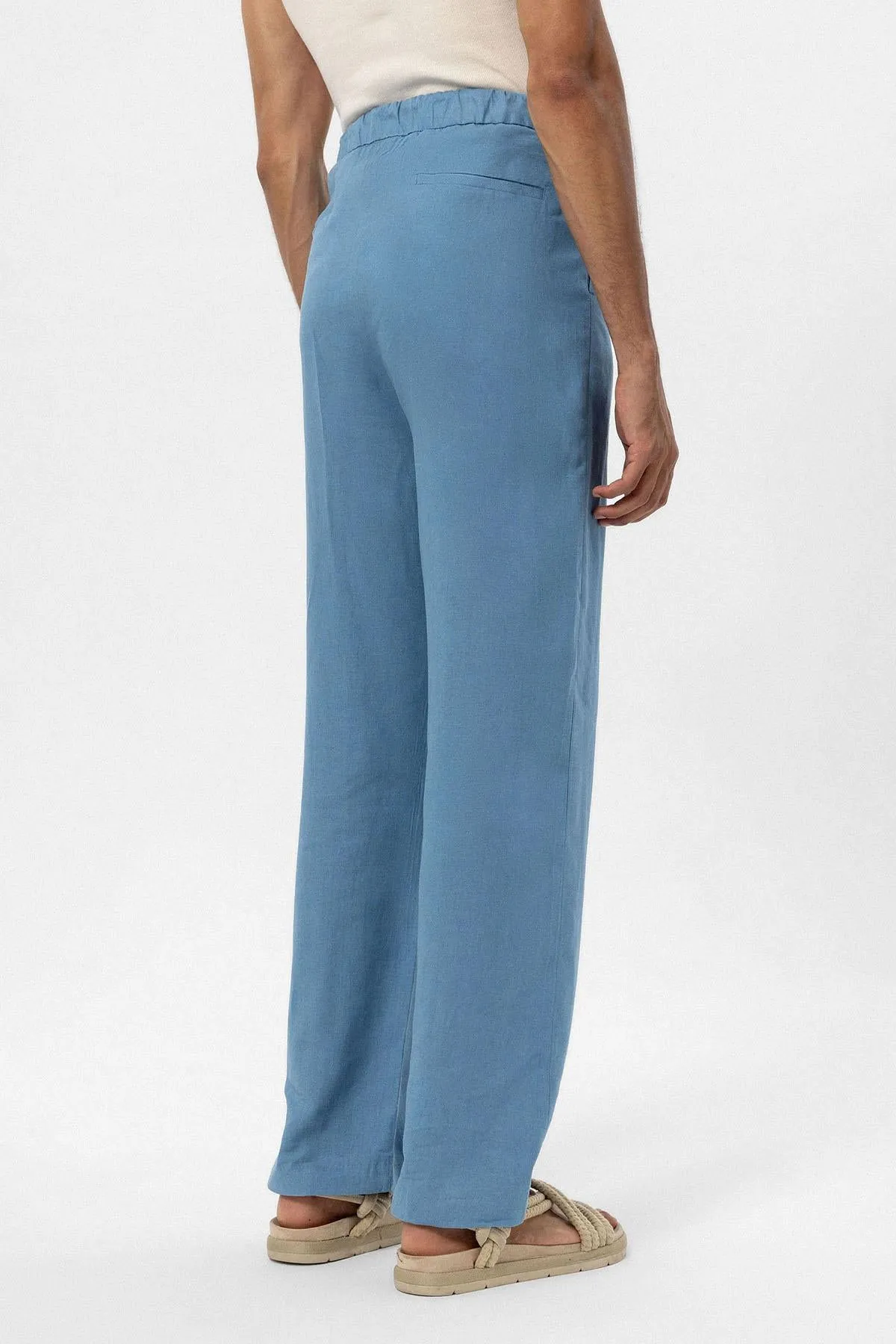 Men's Baby Blue Belted Linen Blend Pants - Wessi