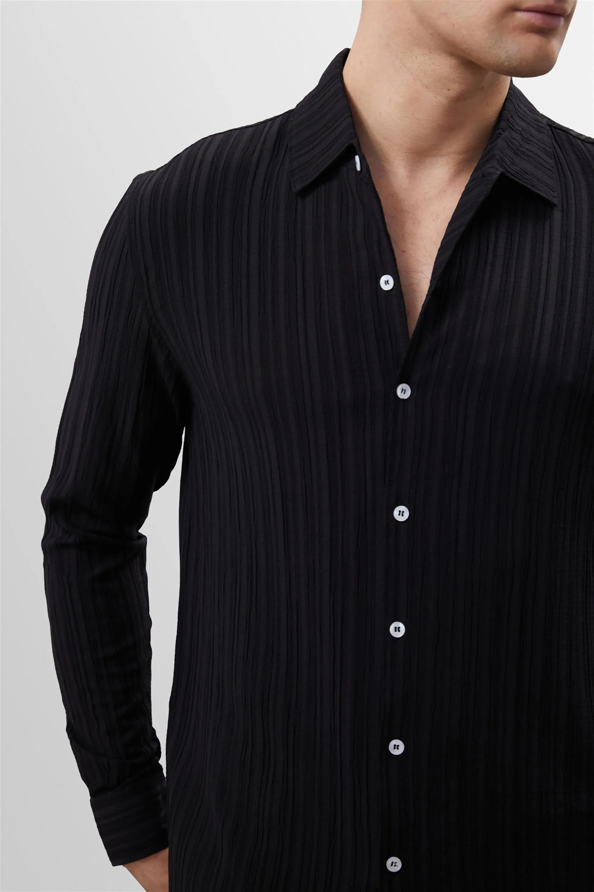 Men's Black Muslin Fabric Slim Fit  Shirt - Wessi