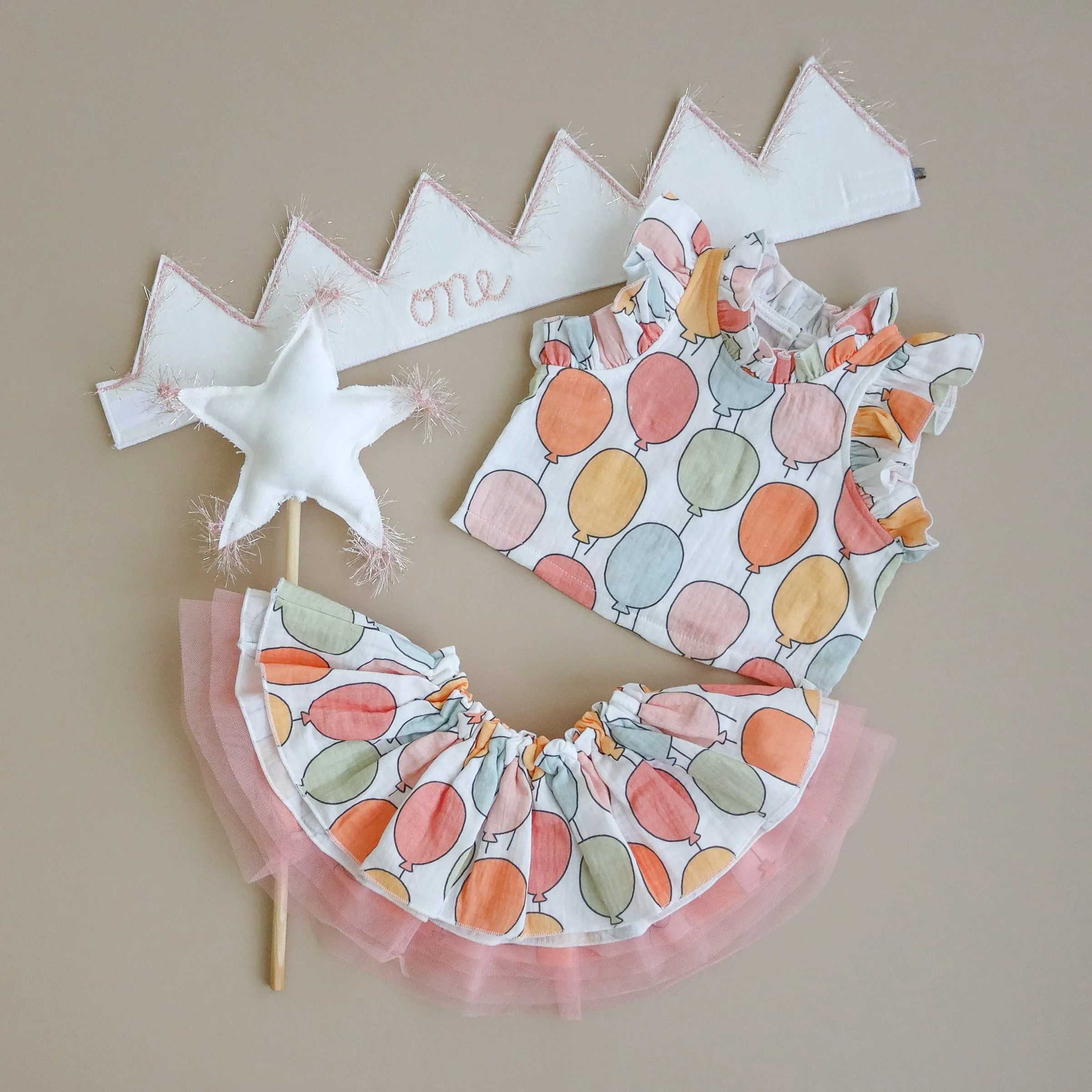 oh baby! Gauze Lola Top and Tutu Skirt Set - Birthday Balloon Print - Oyster