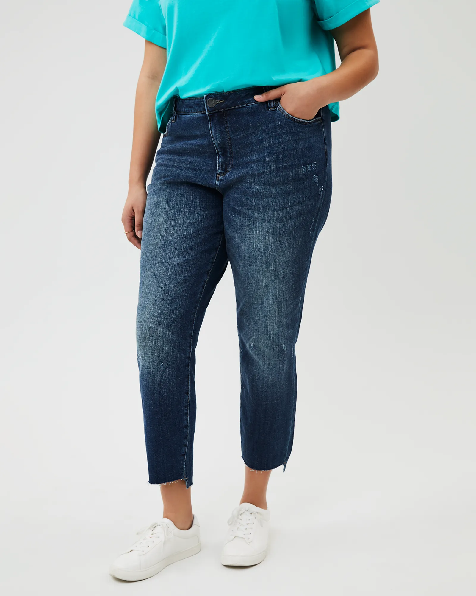 Reese Step-Hem Jean | Medium Wash