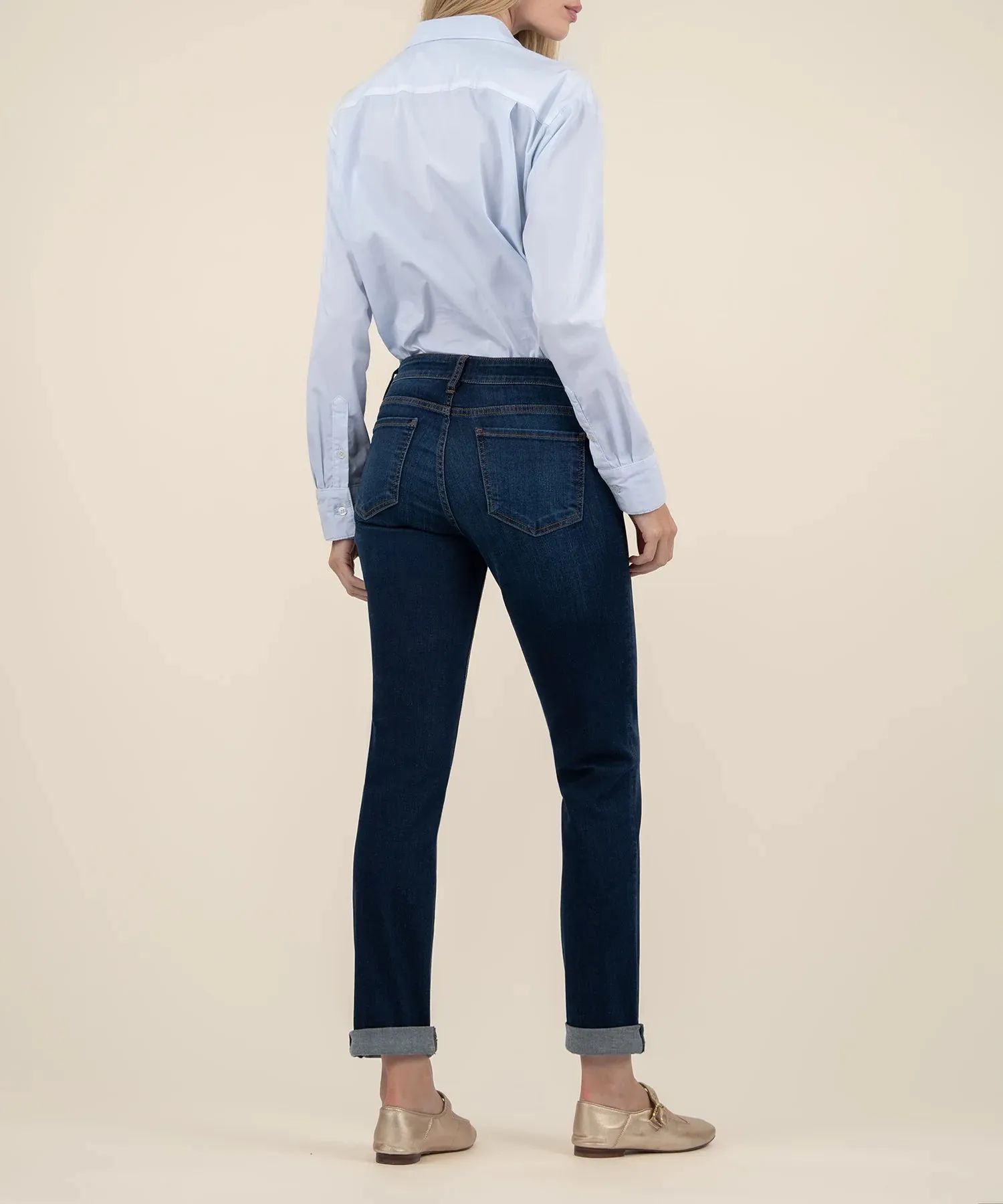 The Catherine Boyfriend Jeans - Abelia Wash