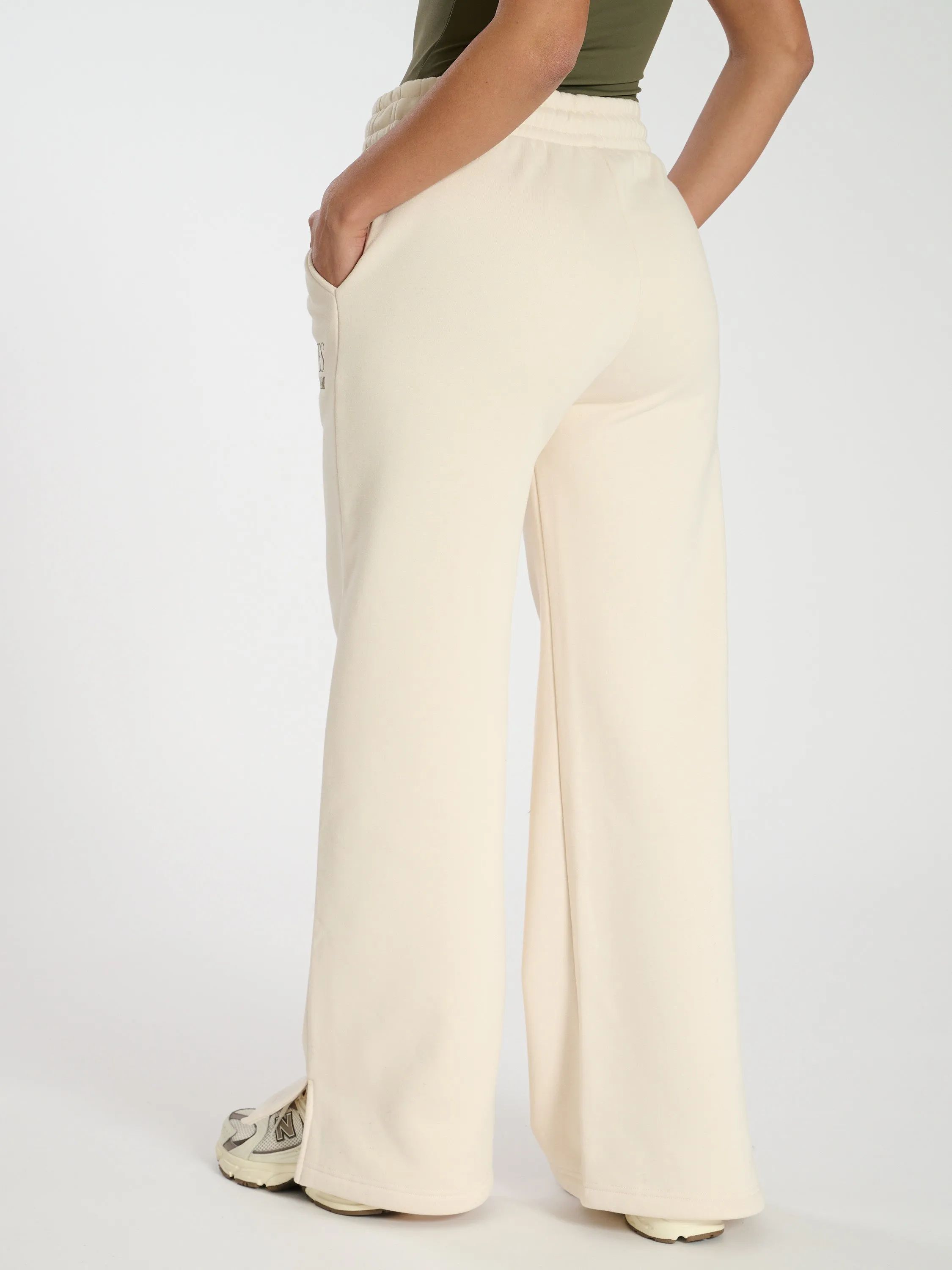 The 'Off Duty' Wide Leg Joggers In Vanilla