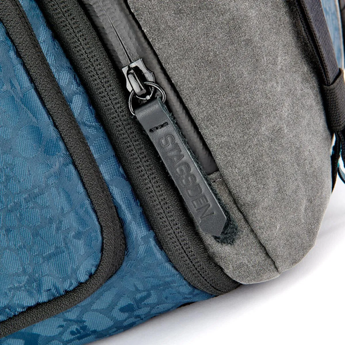 Toxic from 3 Legged Thing - Valkyrie Camera Backpack Medium - Sapphire