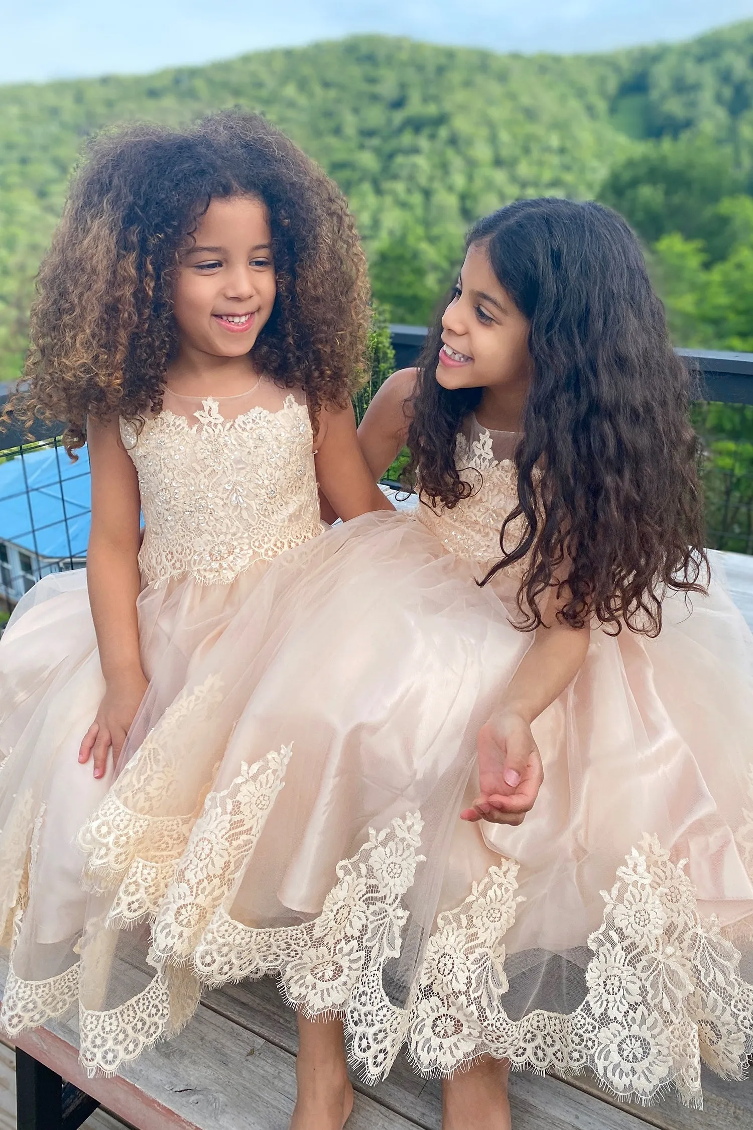 Vintage Rose Lace Appliqué Illusion Bateau Girls Dress with Plus Sizes