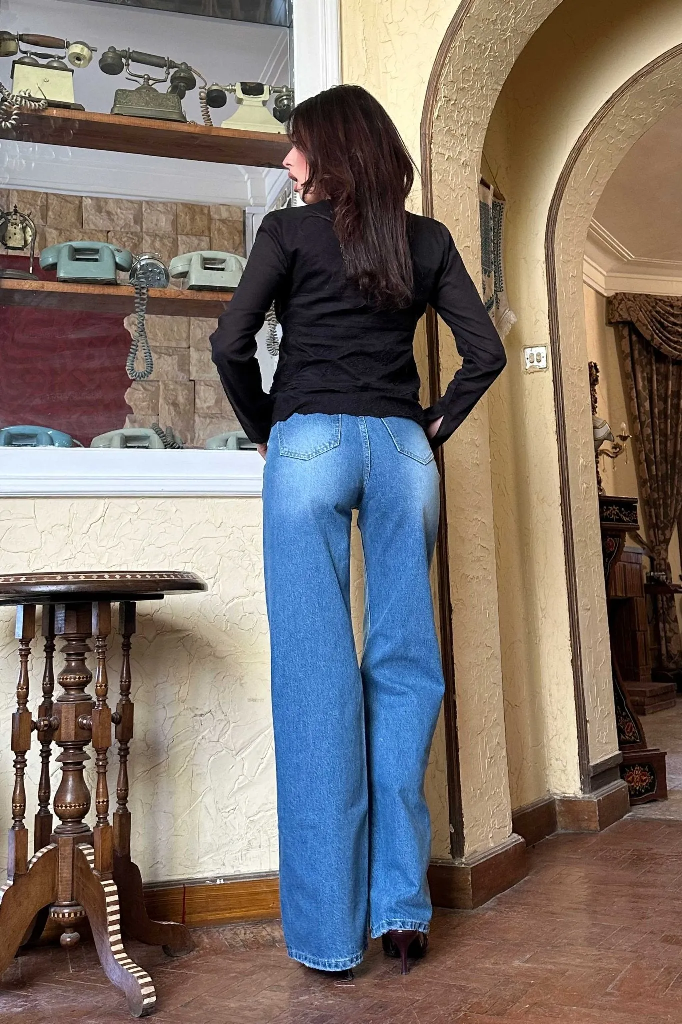 Wide-Leg - High-Waist Light Blue Jeans